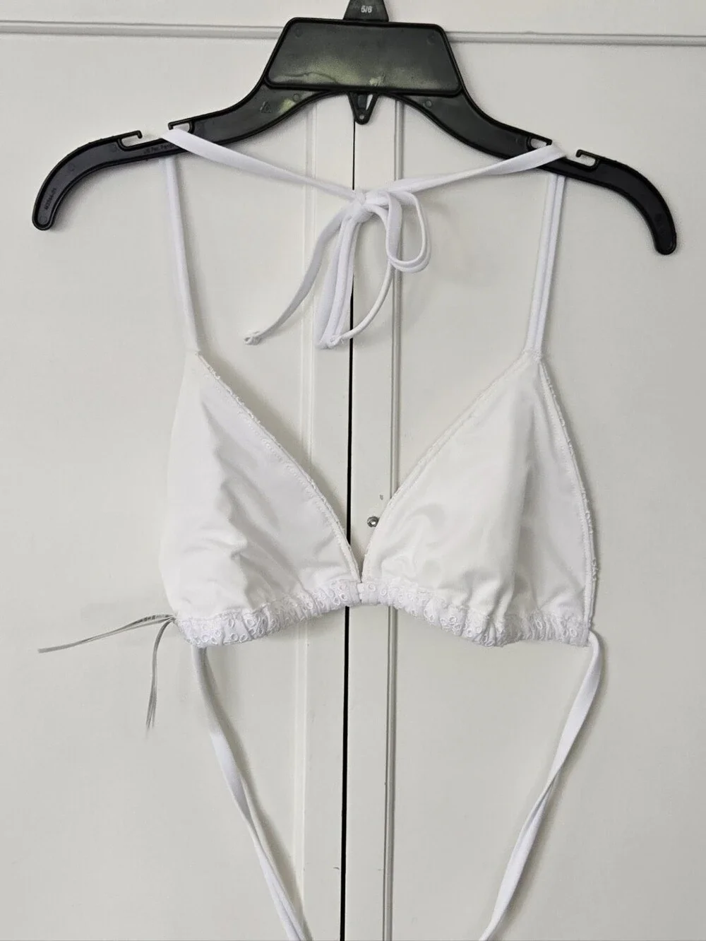 NWT FRANKIES Bikinis By PINK White Eyelet Triangle Bikini Top